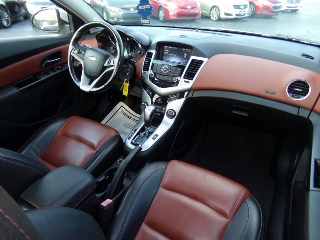 2014 Chevrolet Cruze Image 25