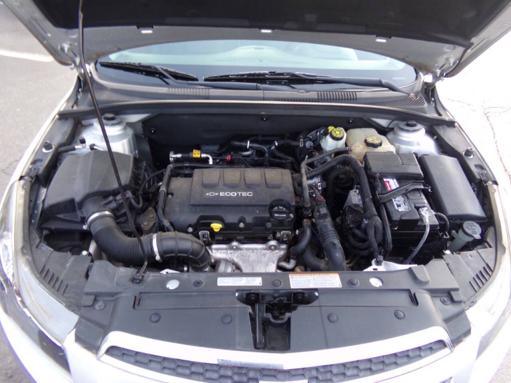 2014 Chevrolet Cruze Image 31
