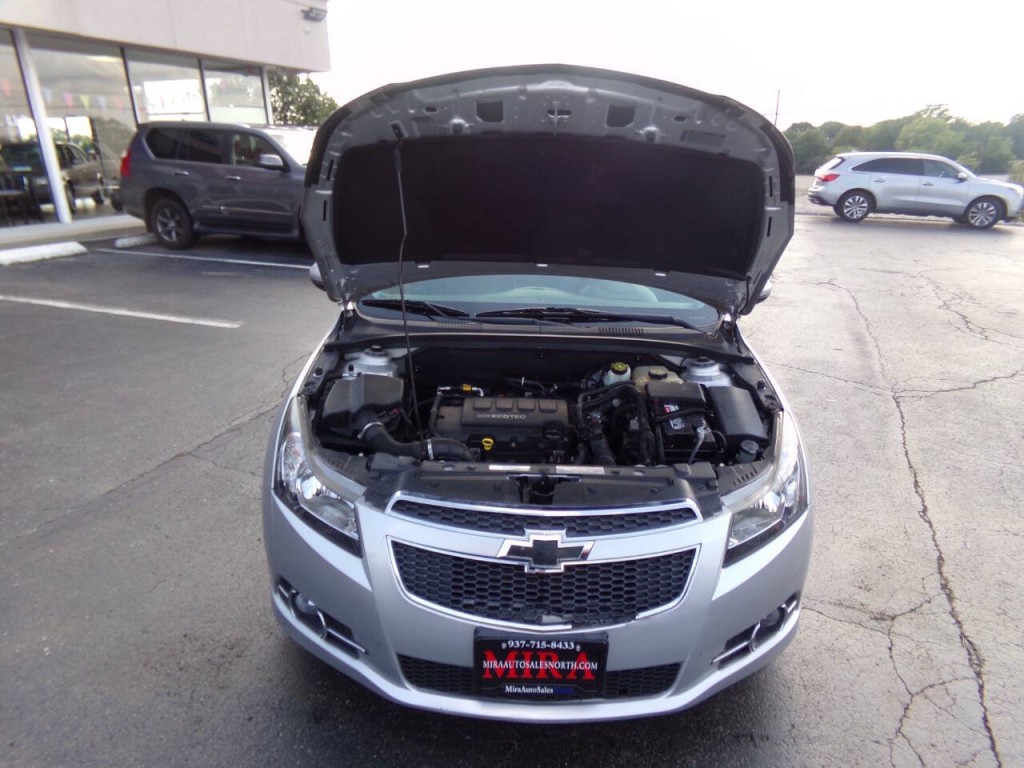 2014 Chevrolet Cruze Image 32