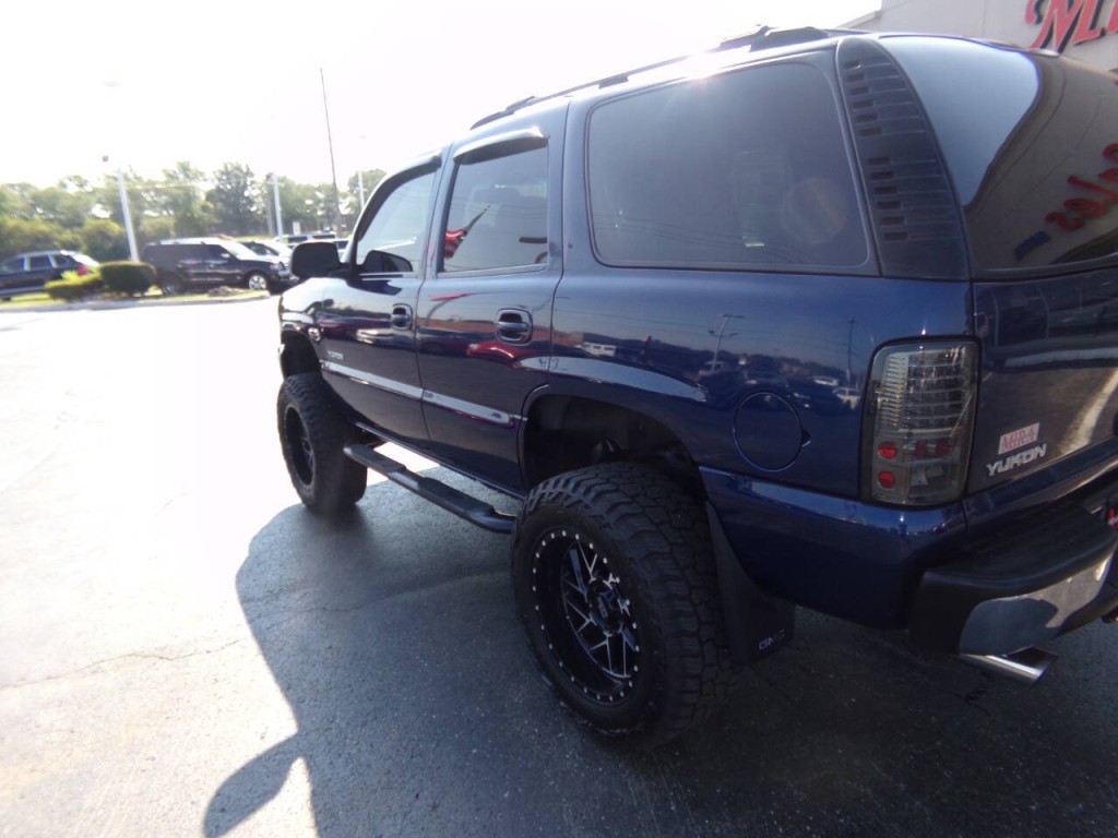 2003 GMC Yukon Image 50