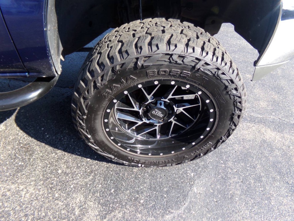 2003 GMC Yukon Image 58