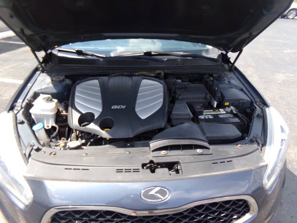 2015 Kia Cadenza Image 33