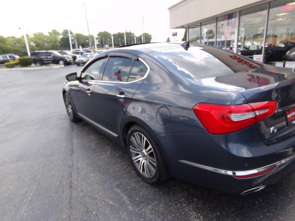 2015 Kia Cadenza Image 40