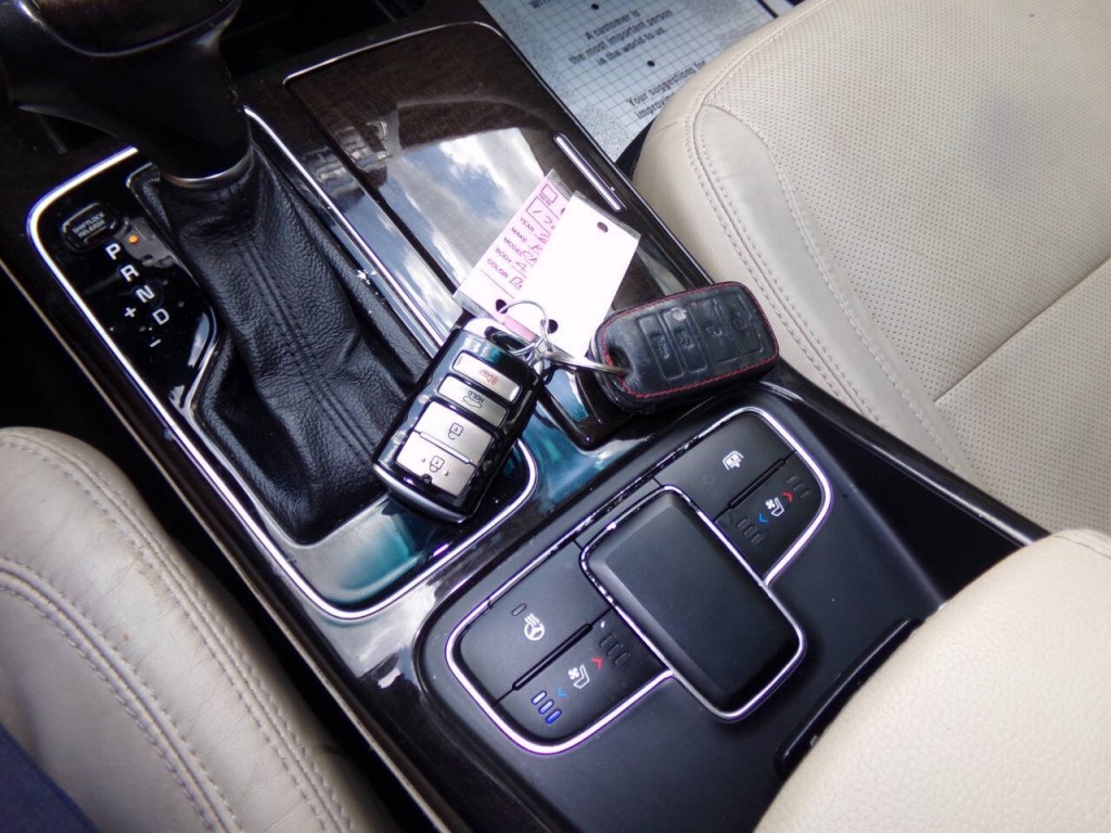 2015 Kia Cadenza Image 70