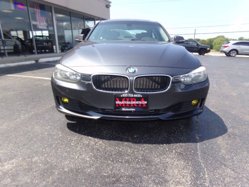 2013 BMW 3 Series Image 50
