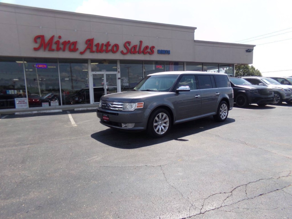 2010 Ford Flex Image 3