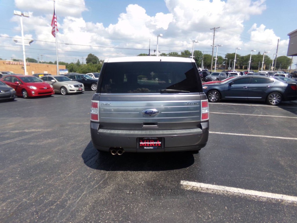 2010 Ford Flex Image 8