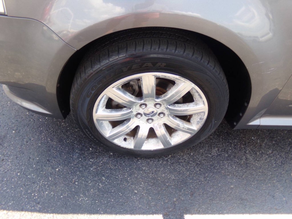 2010 Ford Flex Image 34