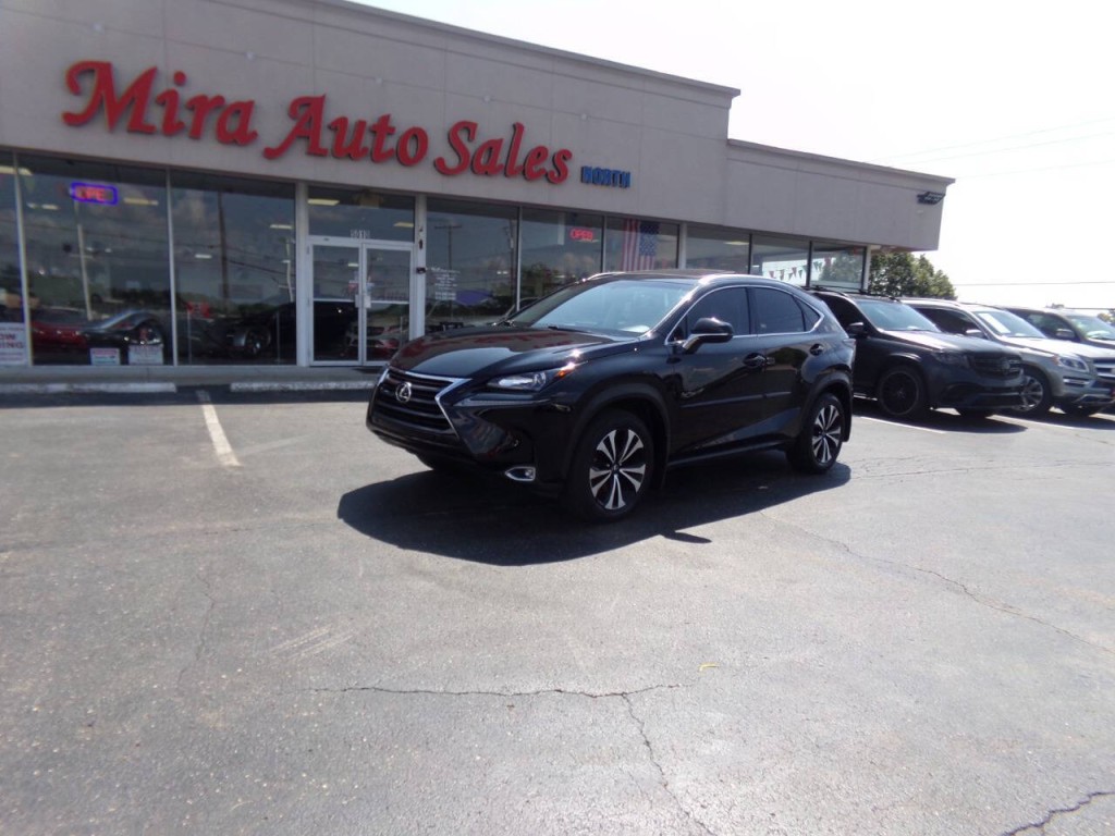 2015 Lexus NX 200t Image 4
