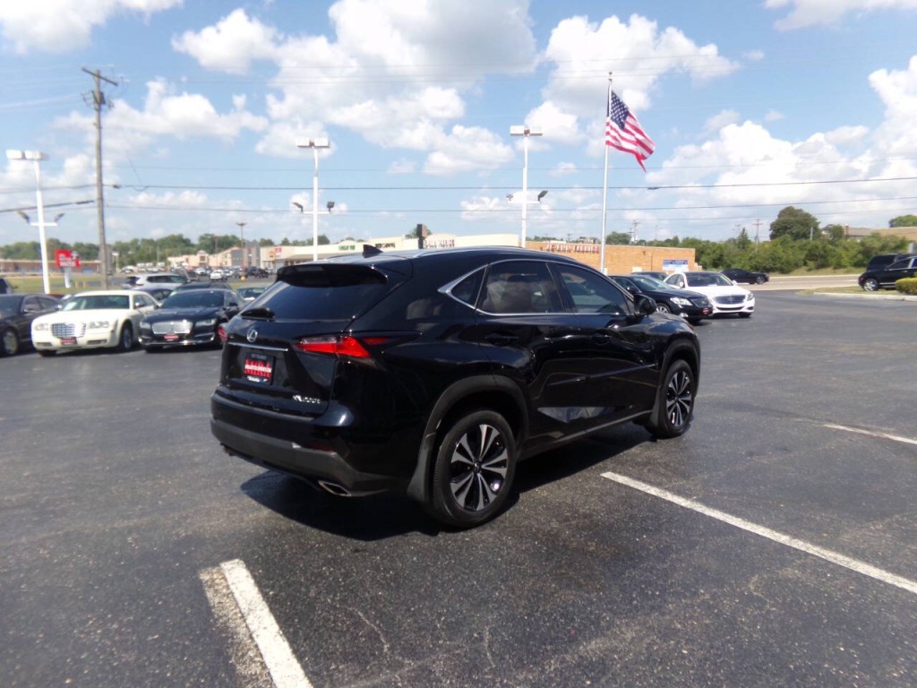 2015 Lexus NX 200t Image 8