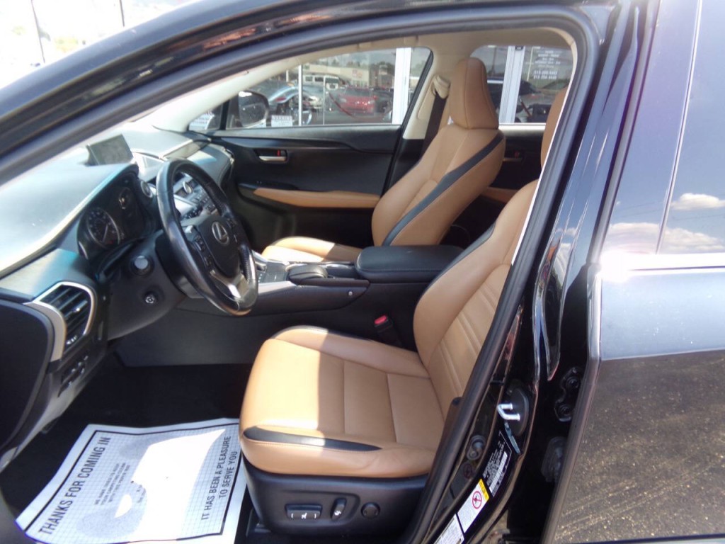 2015 Lexus NX 200t Image 12