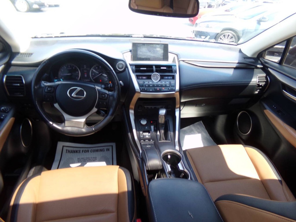 2015 Lexus NX 200t Image 19