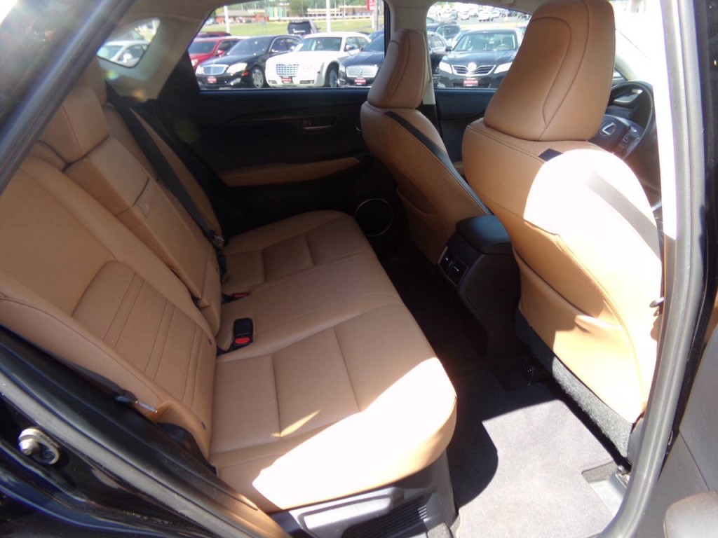 2015 Lexus NX 200t Image 26