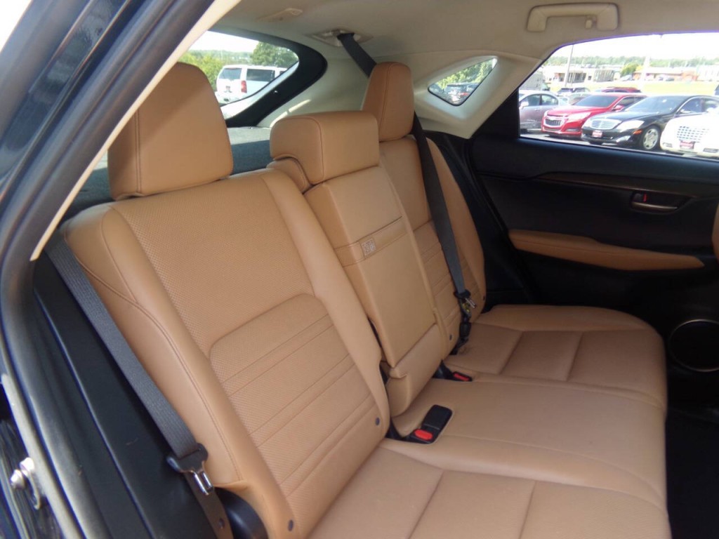 2015 Lexus NX 200t Image 27