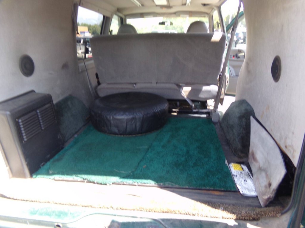 1998 Chevrolet Astro Image 15