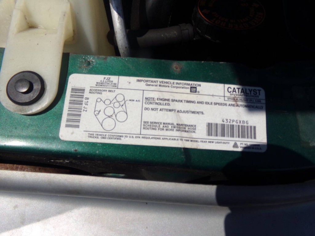 1998 Chevrolet Astro Image 36