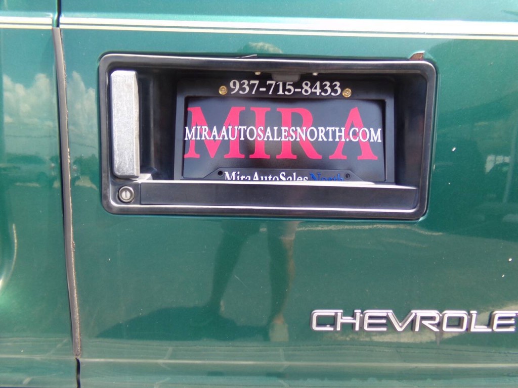 1998 Chevrolet Astro Image 47