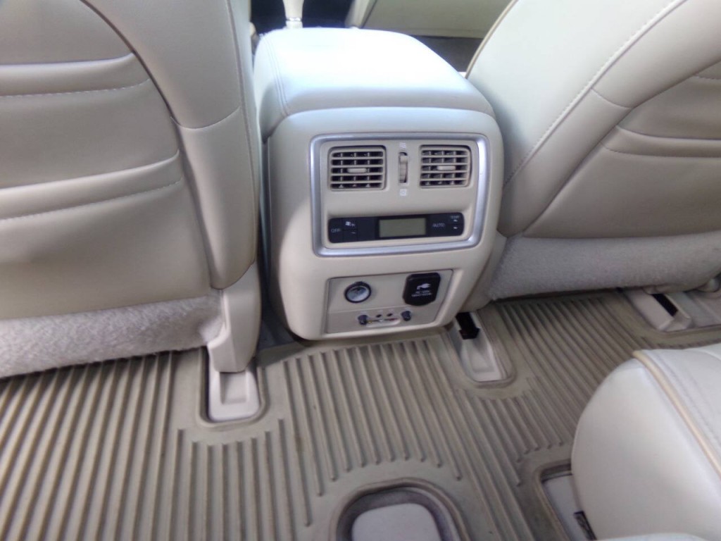 2013 INFINITI JX35 Image 17