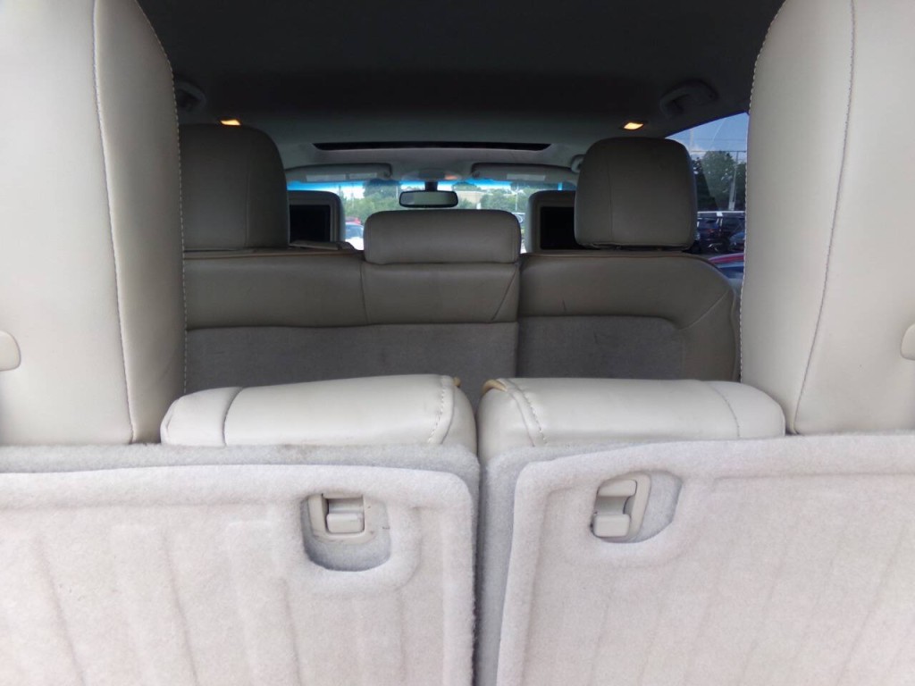 2013 INFINITI JX35 Image 23