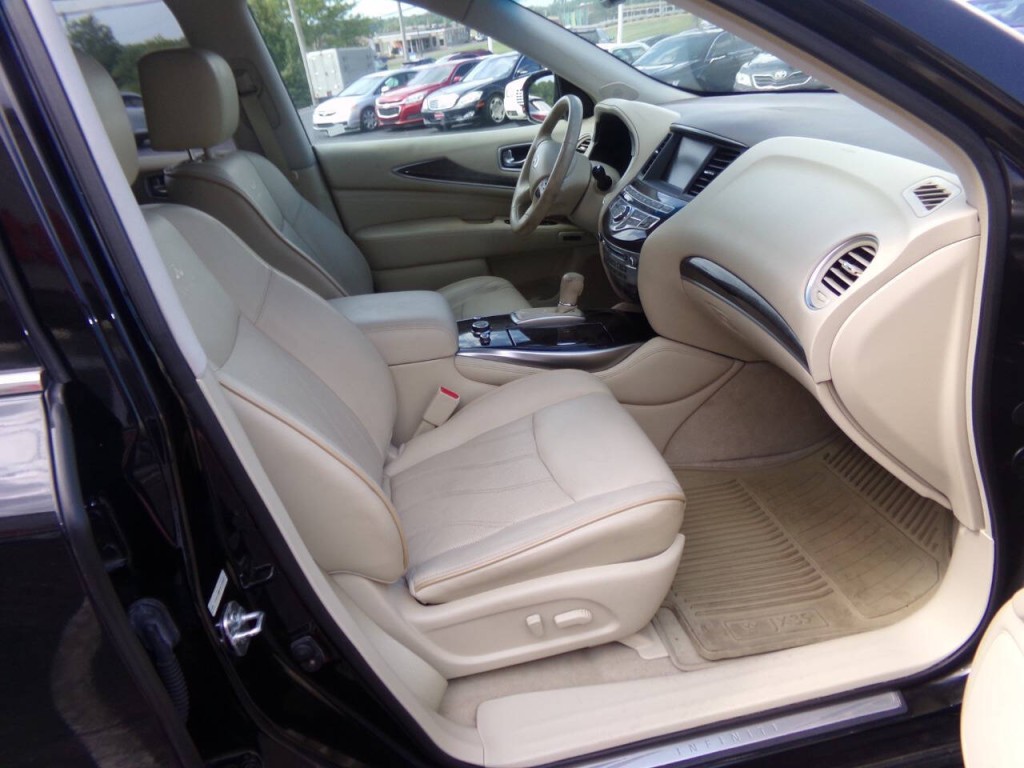 2013 INFINITI JX35 Image 31