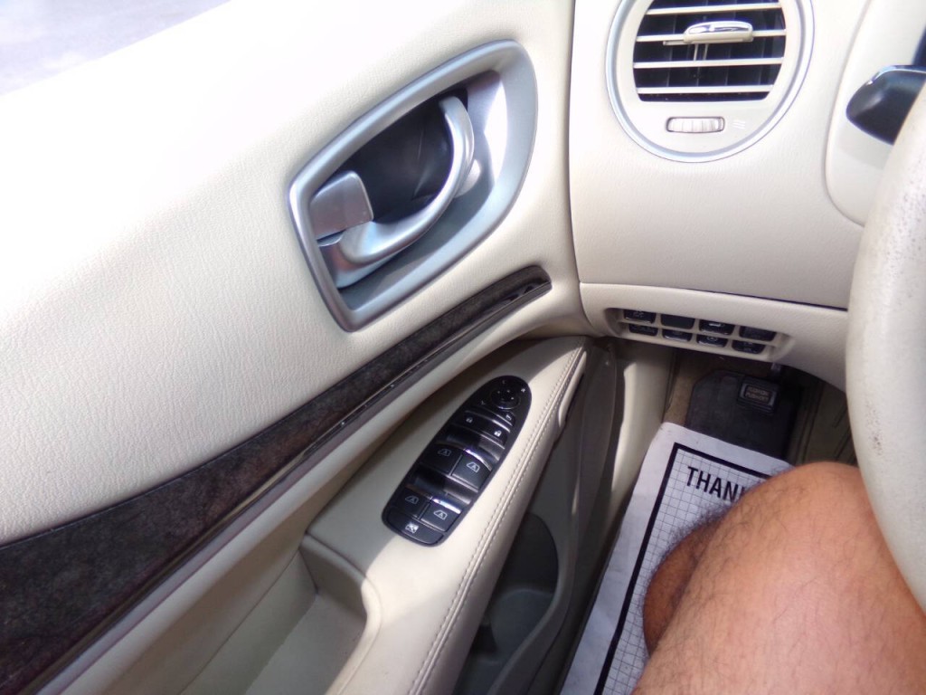 2013 INFINITI JX35 Image 56