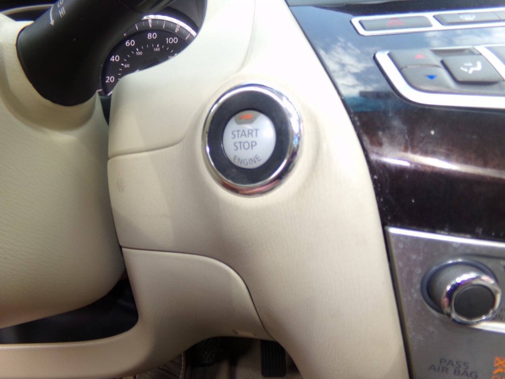 2013 INFINITI JX35 Image 59