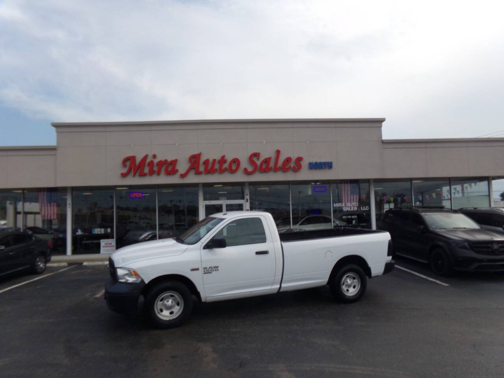 2019 RAM 1500 Image 2