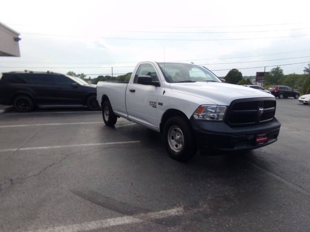 2019 RAM 1500 Image 5
