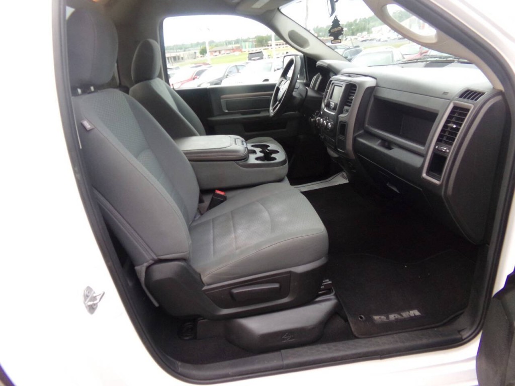 2019 RAM 1500 Image 16