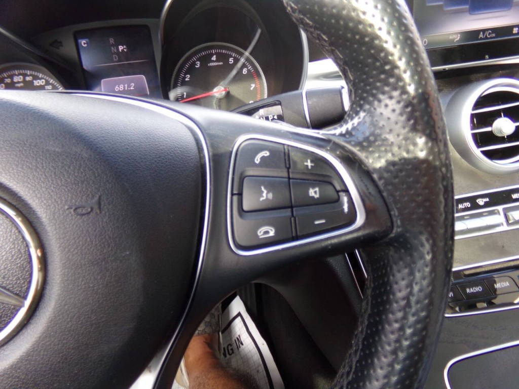 2016 Mercedes-Benz C-Class Image 58