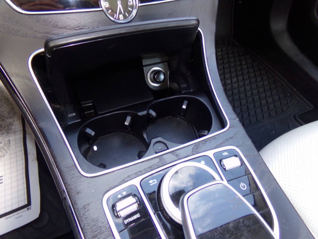 2016 Mercedes-Benz C-Class Image 63