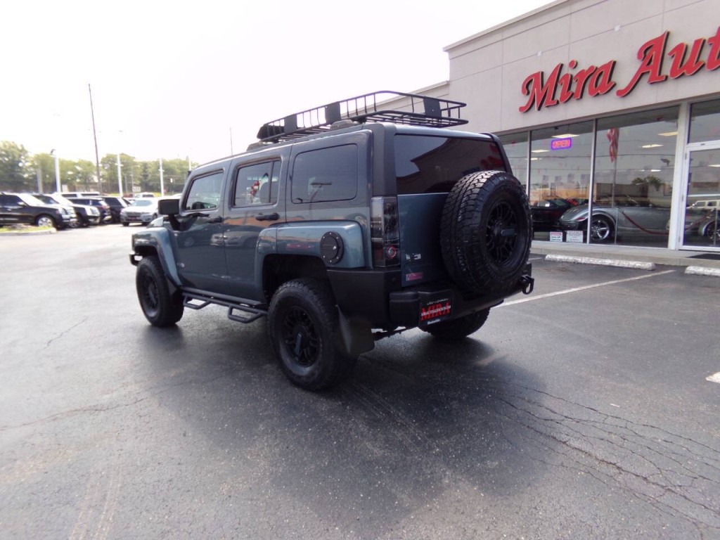 2006 HUMMER H3 Image 9
