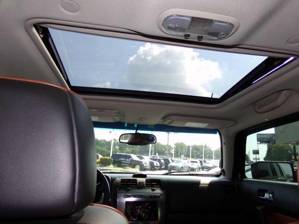 2006 HUMMER H3 Image 19