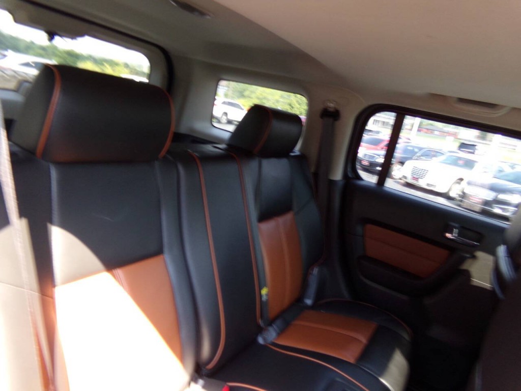 2006 HUMMER H3 Image 27