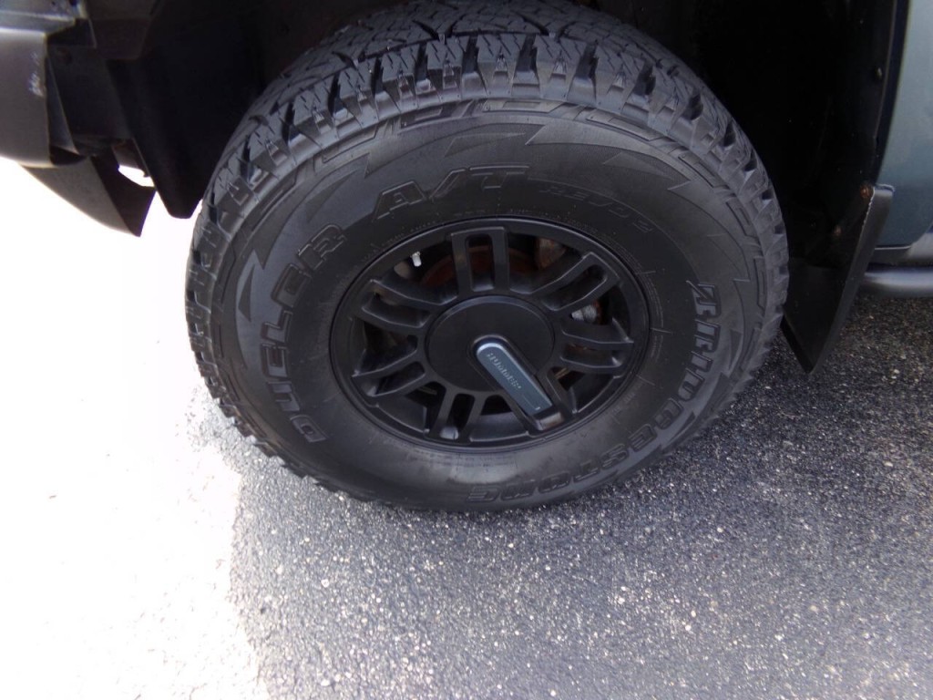 2006 HUMMER H3 Image 39