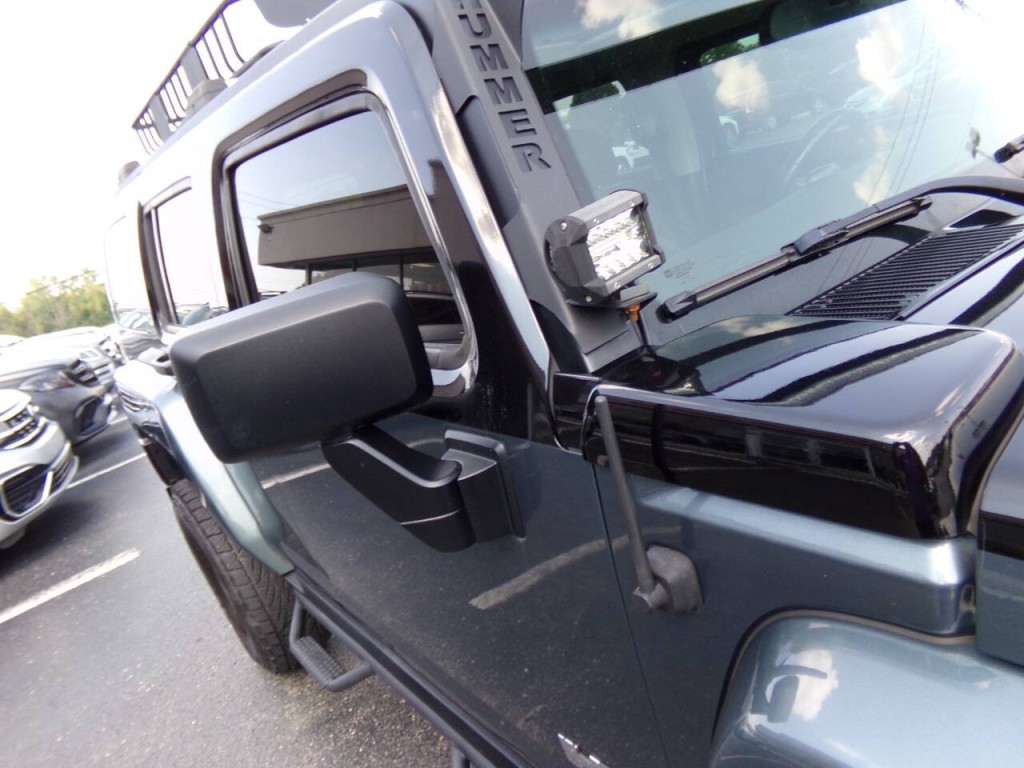2006 HUMMER H3 Image 55
