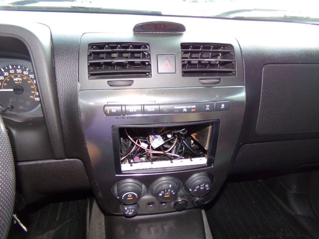 2006 HUMMER H3 Image 66