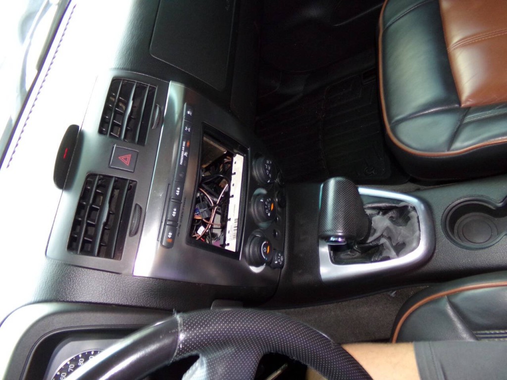2006 HUMMER H3 Image 68