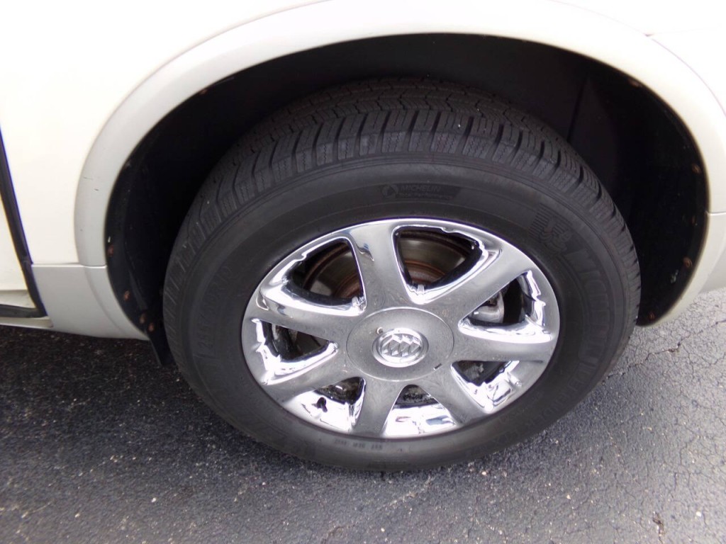 2009 Buick Enclave Image 11