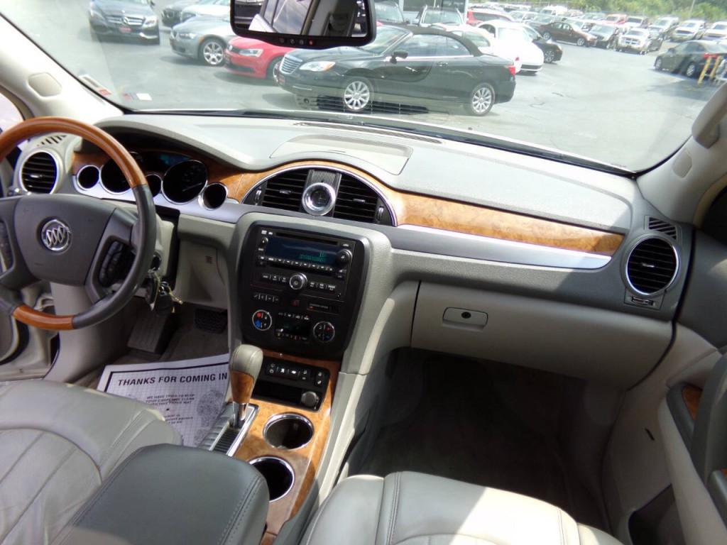 2009 Buick Enclave Image 28