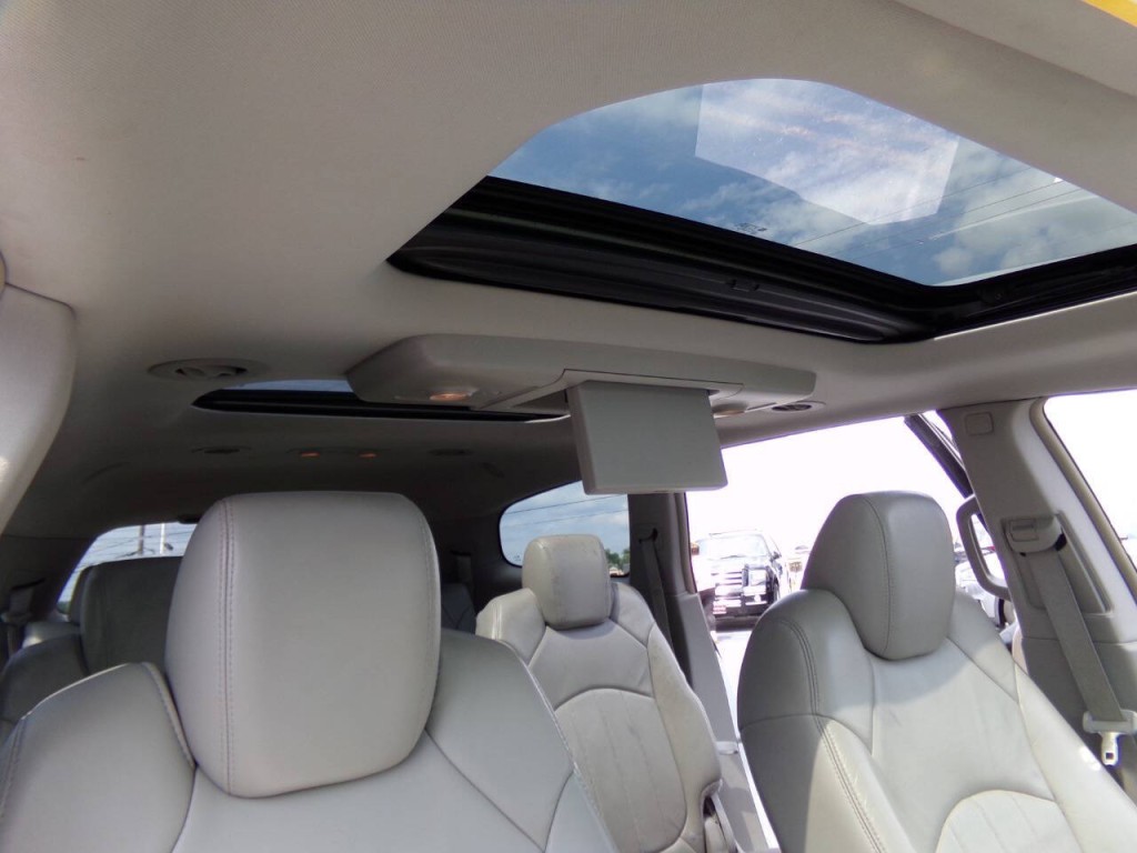 2009 Buick Enclave Image 38