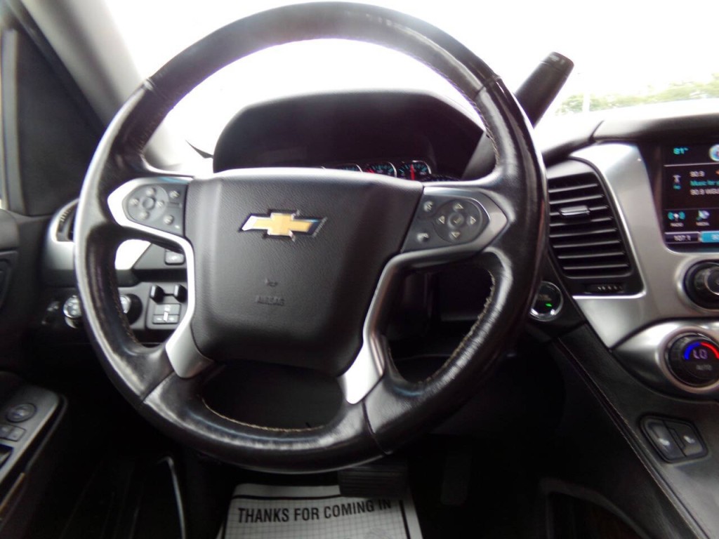 2016 Chevrolet Suburban Image 33