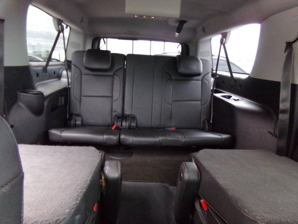 2016 Chevrolet Suburban Image 34