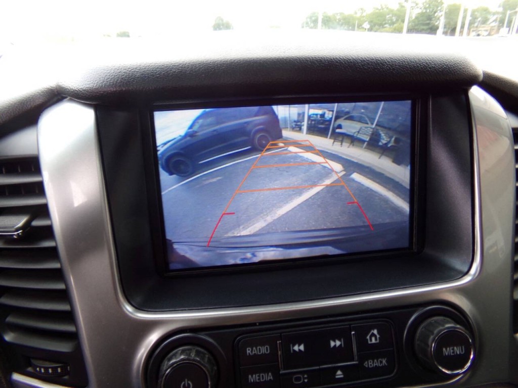 2016 Chevrolet Suburban Image 50