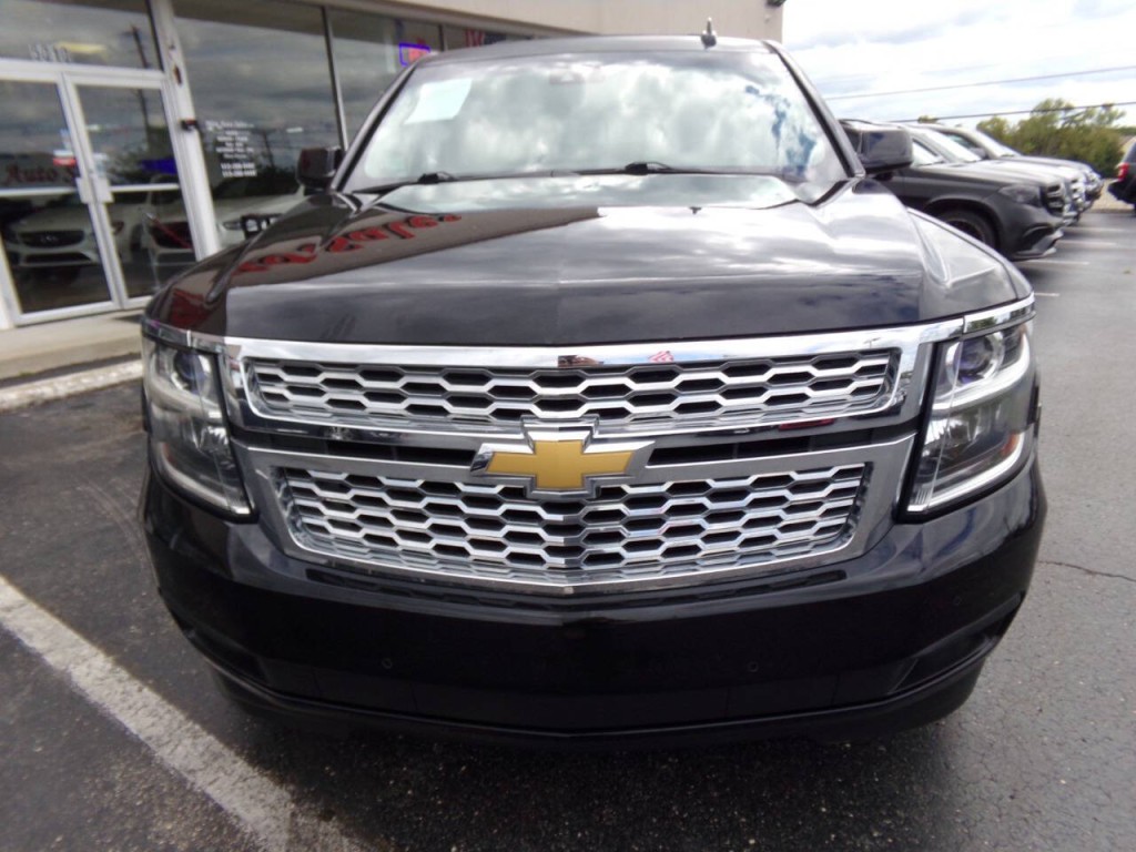 2016 Chevrolet Suburban Image 65