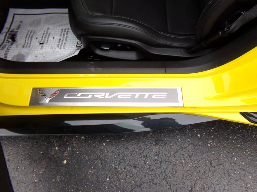 2017 Chevrolet Corvette Image 13