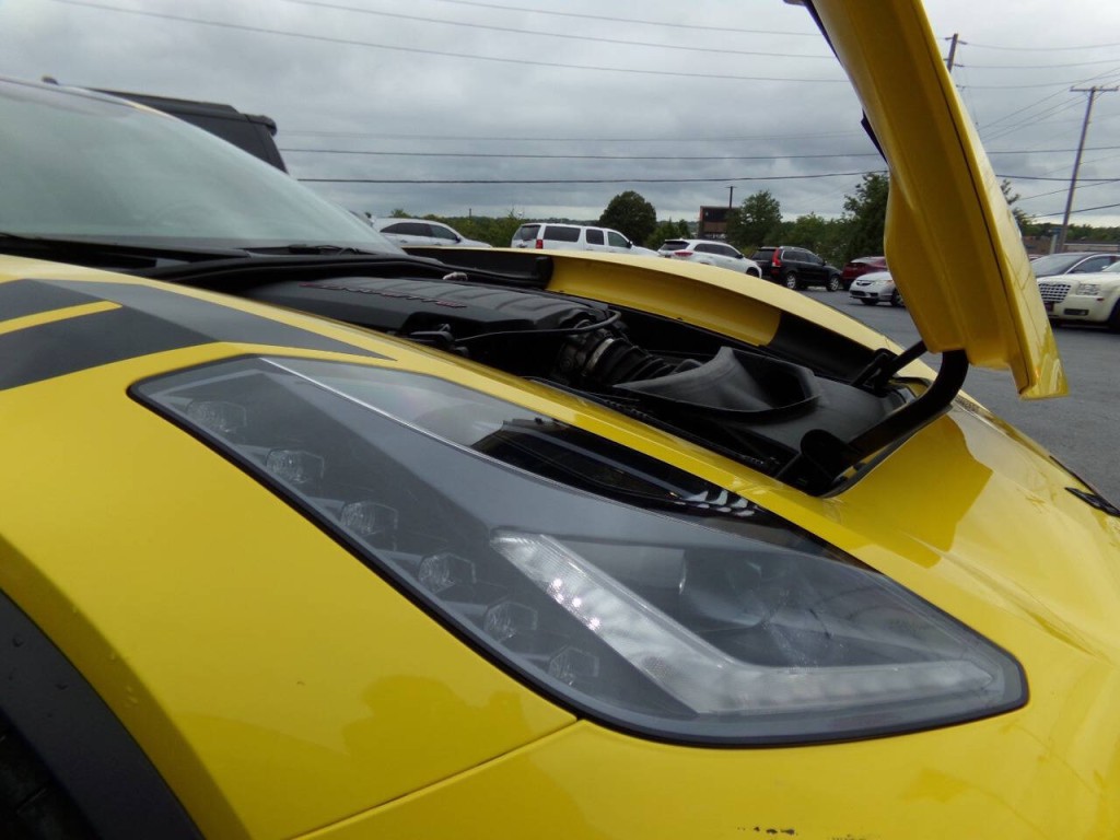 2017 Chevrolet Corvette Image 21