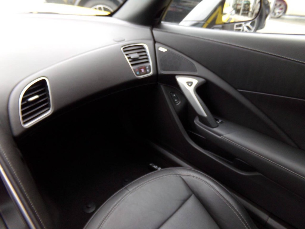 2017 Chevrolet Corvette Image 32
