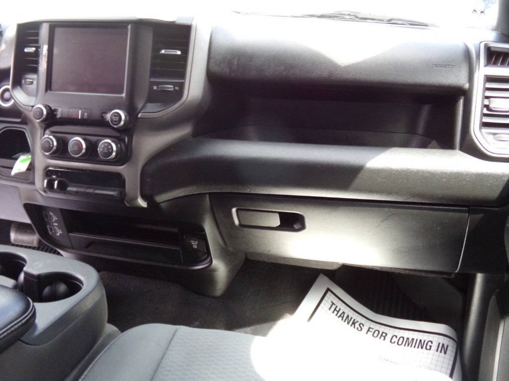 2023 RAM 3500 Image 24