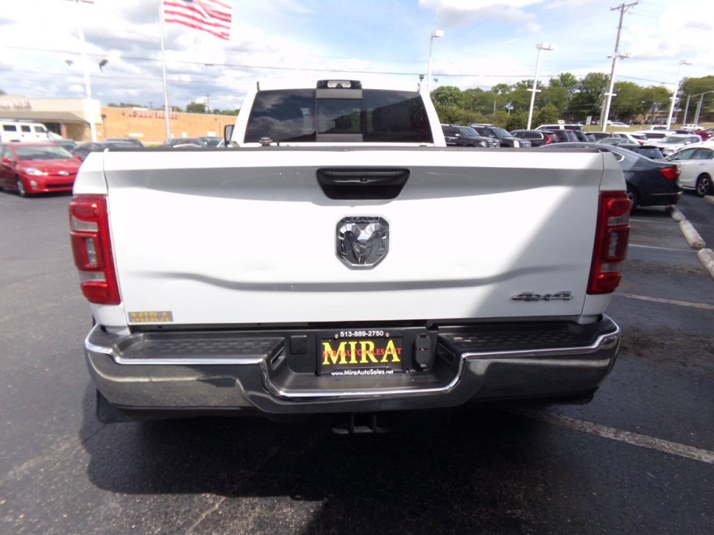 2023 RAM 3500 Image 56